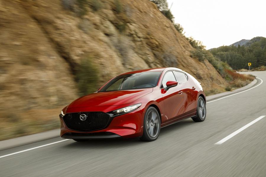  Mazda3 Hatchback 2019 года  (NA) (фото 38 из 61)